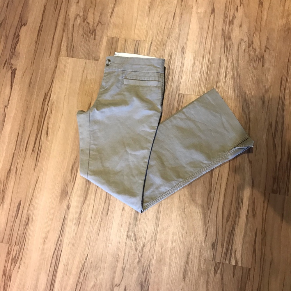 Old Navy khaki pants